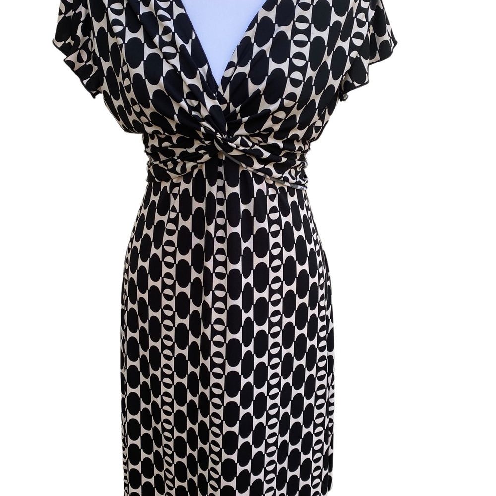 Black and Tan New Directions dress size small. - Picture 8 of 9